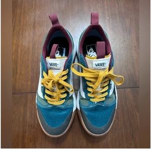 Vans Ultra Range Athletic shoes